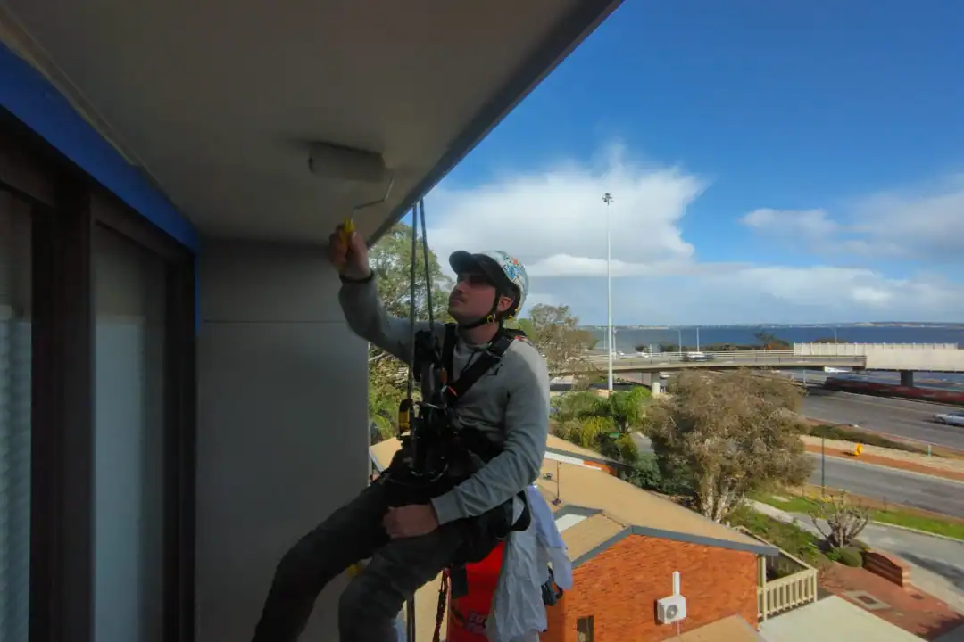 high-rise-window-cleaning-perth-02 High Rise Window Cleaning Perth
