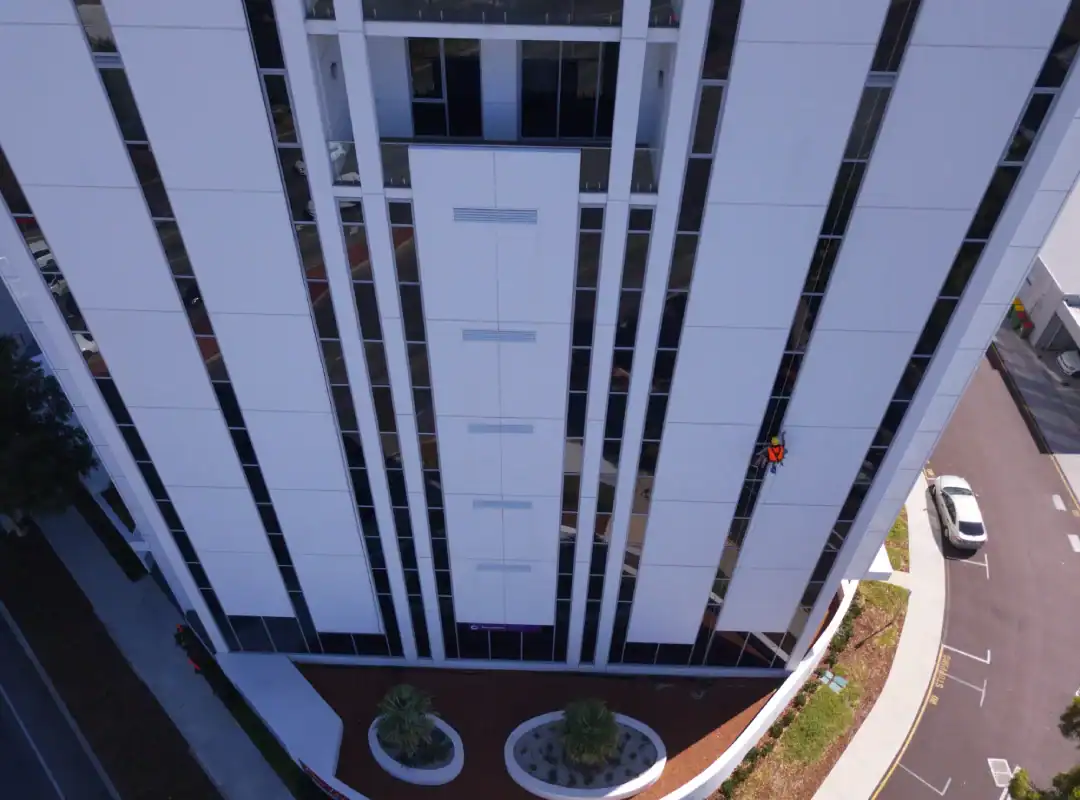 strata-window-cleaning-perth-02 Strata Window Cleaning Perth