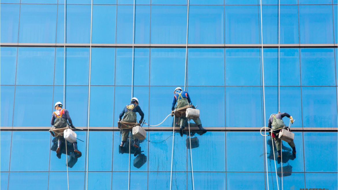 What Method Is Used to Clean High-Rise Windows in Perth?